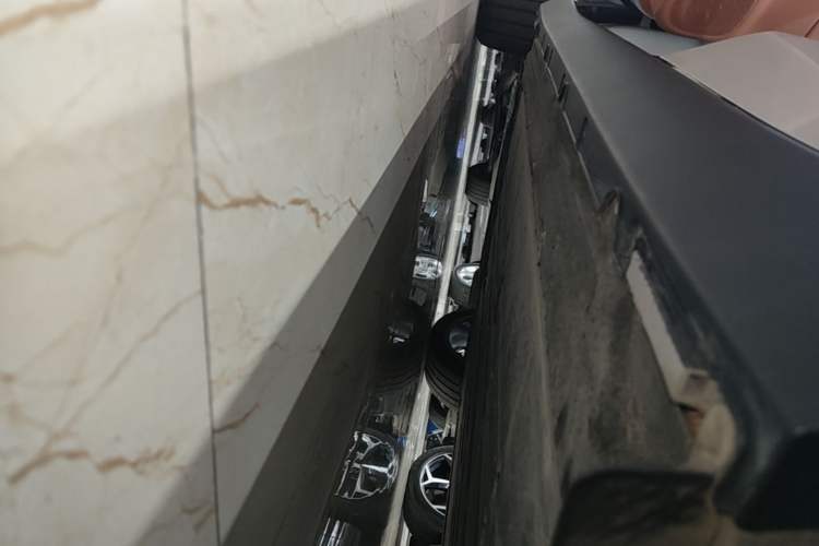 Used Leapmotor C10 2026 605 LiDAR Version Left Side Sill