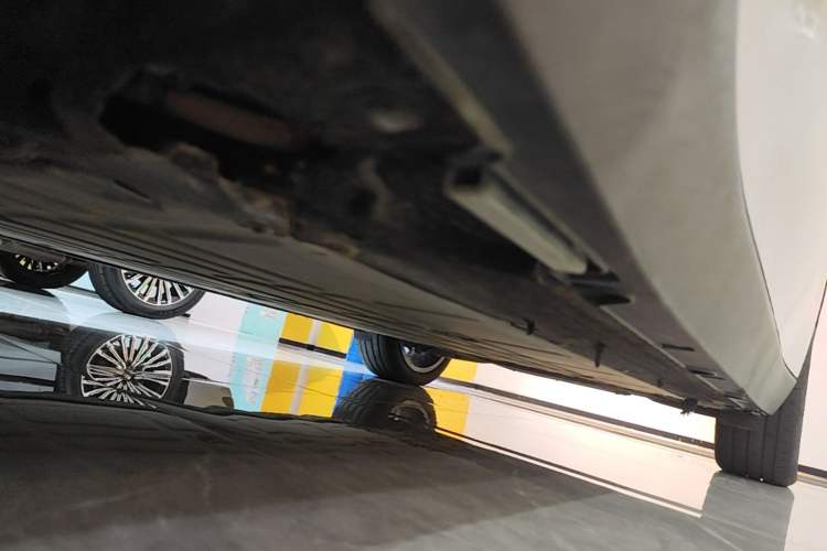 Used Leapmotor C10 2026 605 LiDAR Version Left Side Sill