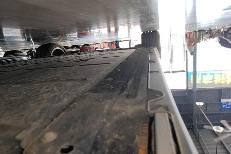 Used Leapmotor C10 2026 605 LiDAR Version Left Side Sill
