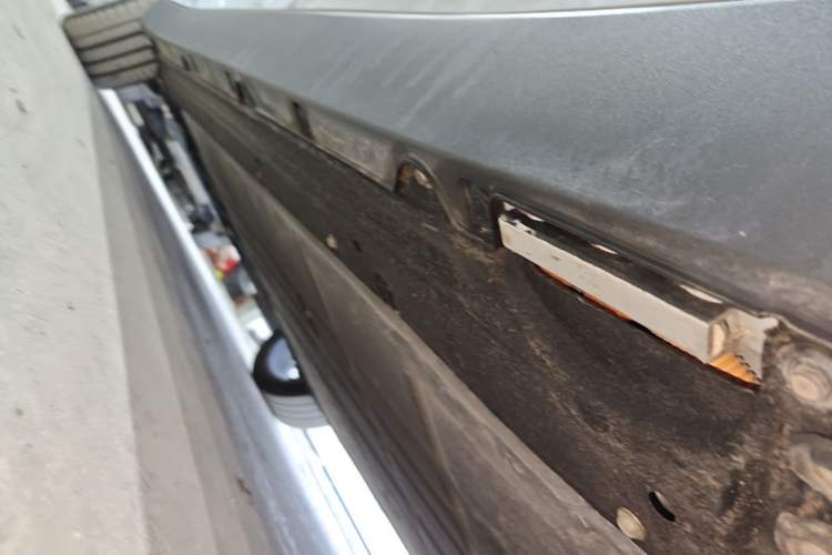 Used Leapmotor C10 2026 605 LiDAR Version Left Side Sill