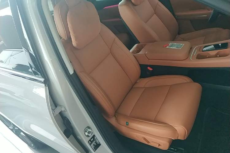 Used Leapmotor C10 2026 605 LiDAR Version Right Front Seat