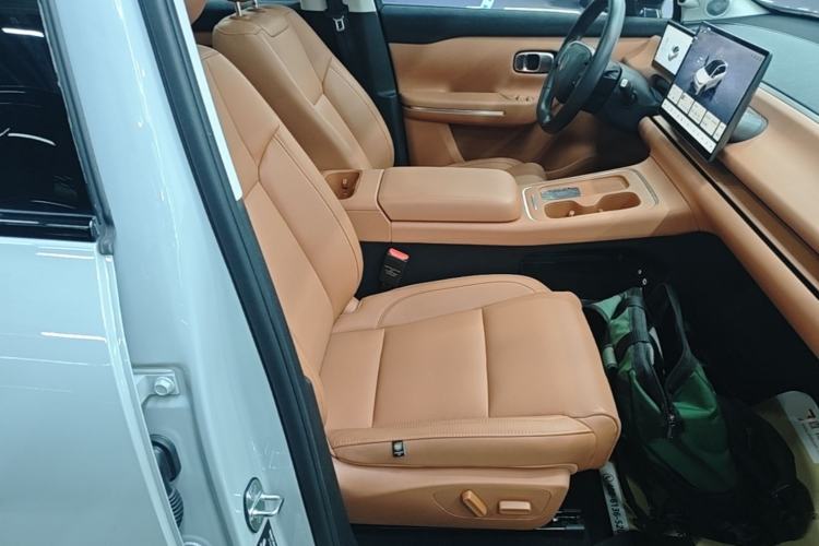 Used Leapmotor C10 2026 605 LiDAR Version Right Front Seat
