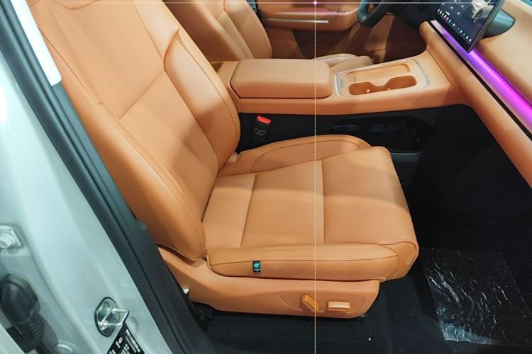 Used Leapmotor C10 2026 605 LiDAR Version Right Front Seat