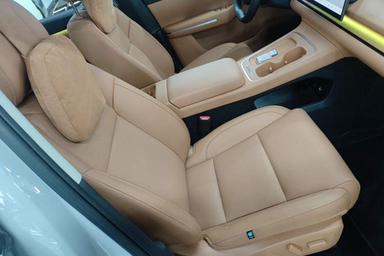 Used Leapmotor C10 2026 605 Enjoyment Edition Right Front Seat