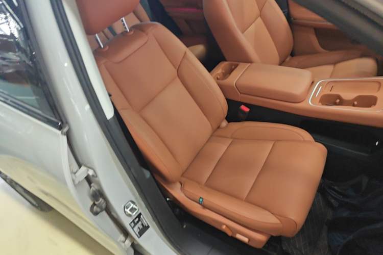 Used Leapmotor C10 2026 605 LiDAR Version Right Front Seat