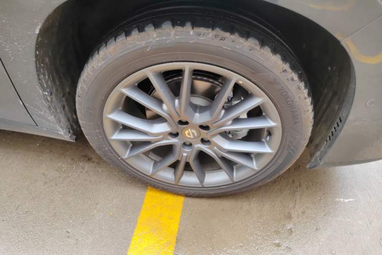 Used Leapmotor C10 2026 605 Enjoyment Edition Right Front Wheel Hub