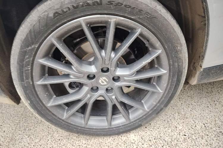 Used Leapmotor C10 2026 605 LiDAR Version Right Rear Wheel Hub