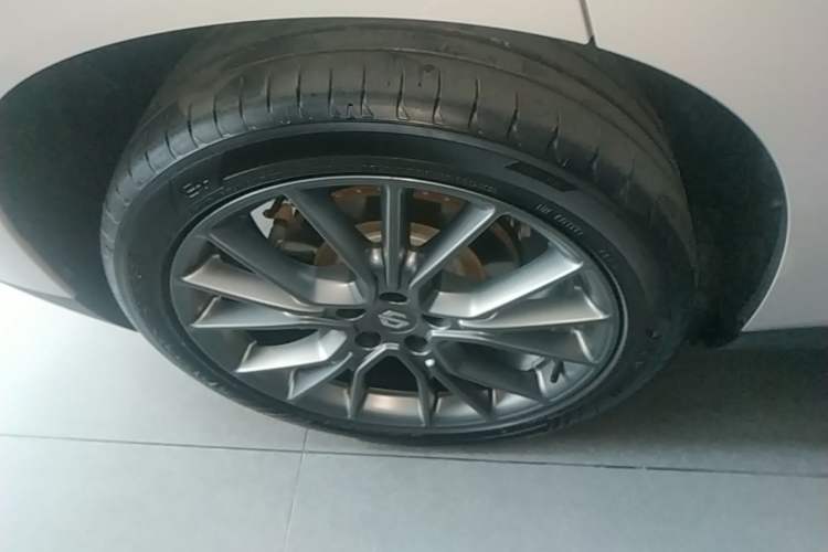 Used Leapmotor C10 2026 605 LiDAR Version Right Rear Wheel Hub