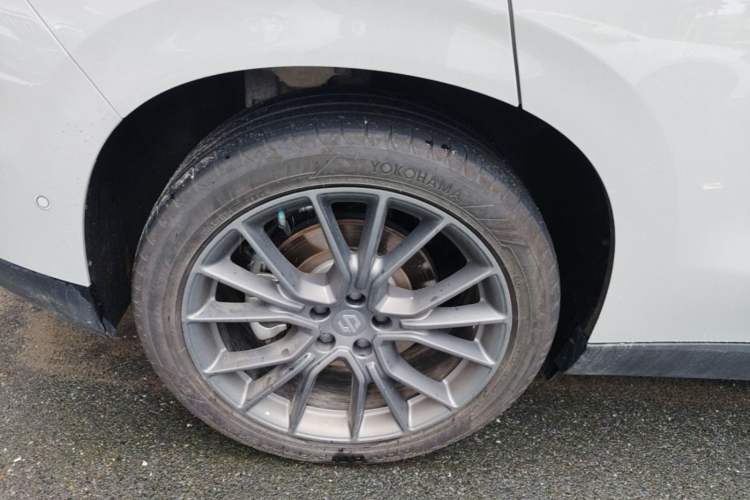 Used Leapmotor C10 2026 605 LiDAR Version Right Rear Wheel Hub