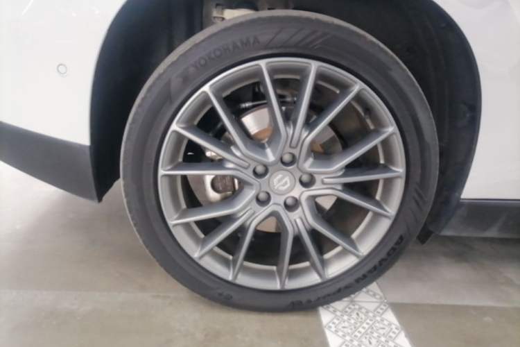 Used Leapmotor C10 2026 605 LiDAR Version Right Rear Wheel Hub