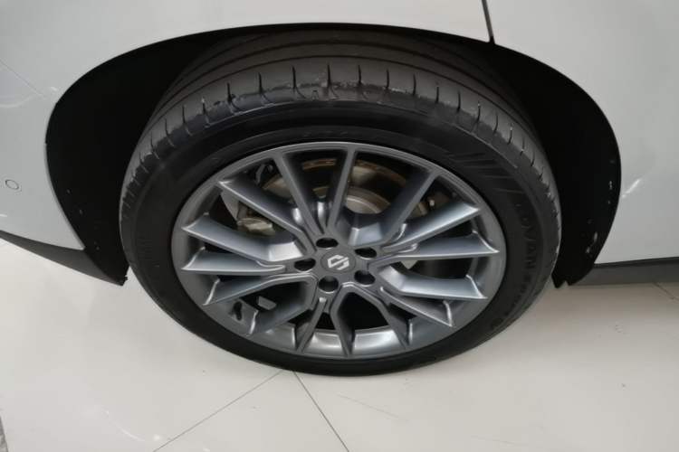 Used Leapmotor C10 2026 605 LiDAR Version Right Rear Wheel Hub
