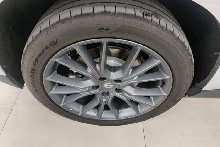 Used Leapmotor C10 2026 605 Enjoyment Edition Right Rear Wheel Hub