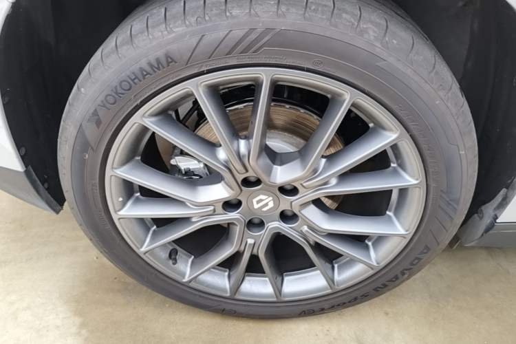 Used Leapmotor C10 2026 605 LiDAR Version Right Rear Wheel Hub