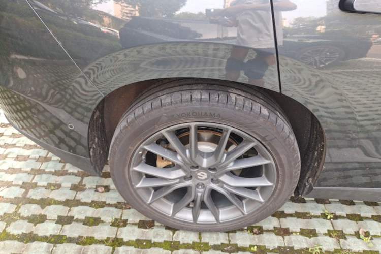 Used Leapmotor C10 2026 605 LiDAR Version Right Rear Wheel Hub