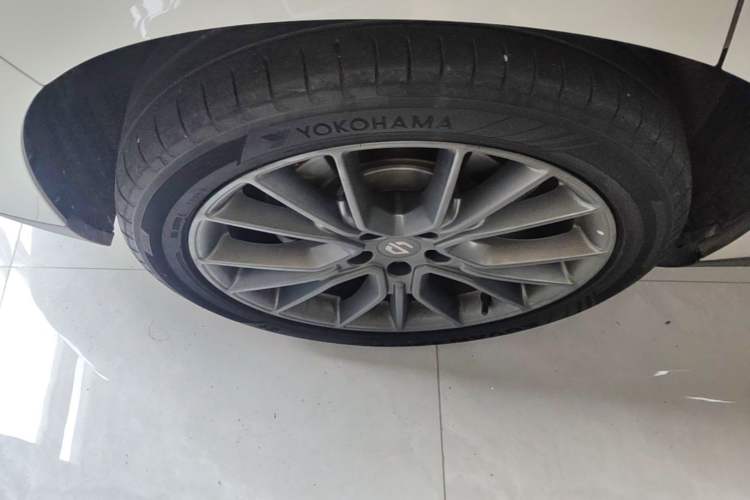 Used Leapmotor C10 2026 605 LiDAR Version Right Rear Wheel Hub
