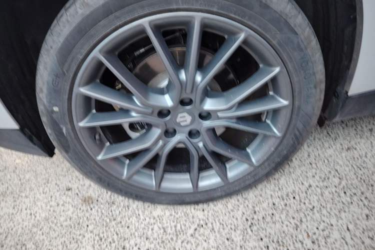Used Leapmotor C10 2026 605 LiDAR Version Right Rear Wheel Hub