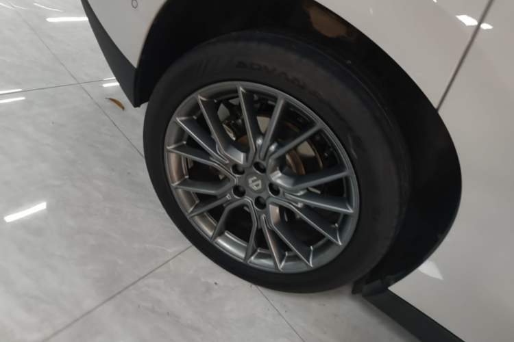 Used Leapmotor C10 2026 605 LiDAR Version Right Rear Wheel Hub