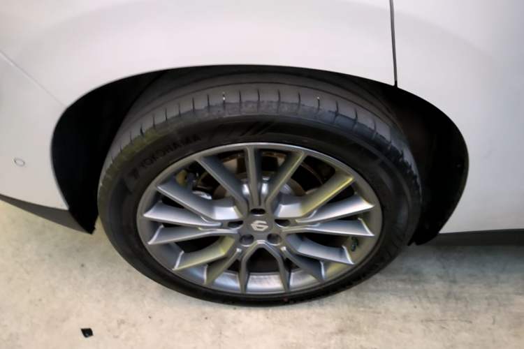 Used Leapmotor C10 2026 605 LiDAR Version Right Rear Wheel Hub