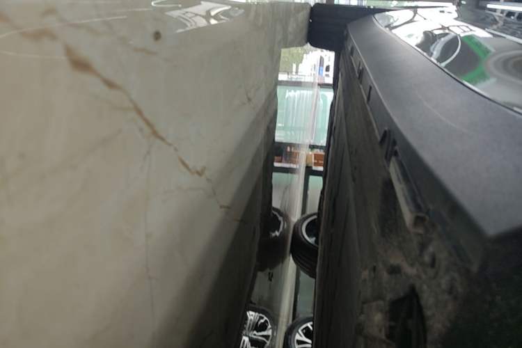 Used Leapmotor C10 2026 605 LiDAR Version Right Side Sill