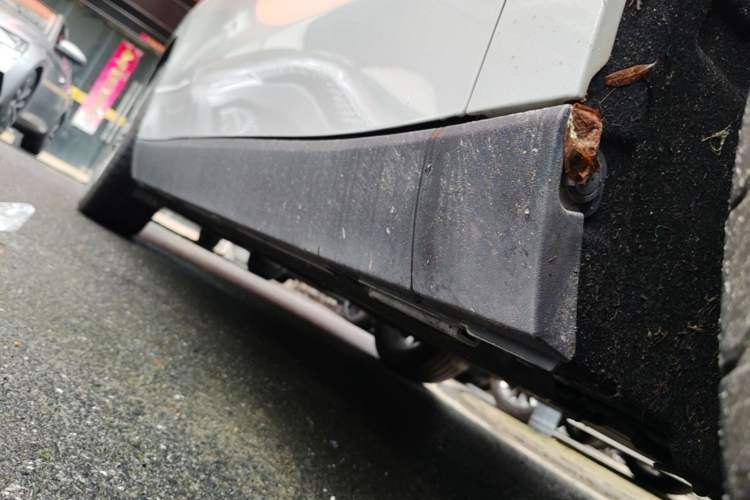 Used Leapmotor C10 2026 605 LiDAR Version Right Side Sill