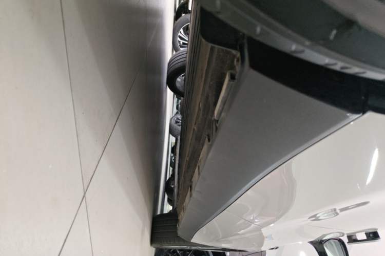 Used Leapmotor C10 2026 605 LiDAR Version Right Side Sill