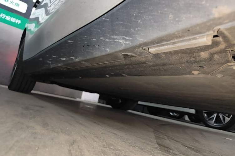 Used Leapmotor C10 2026 605 LiDAR Version Right Side Sill