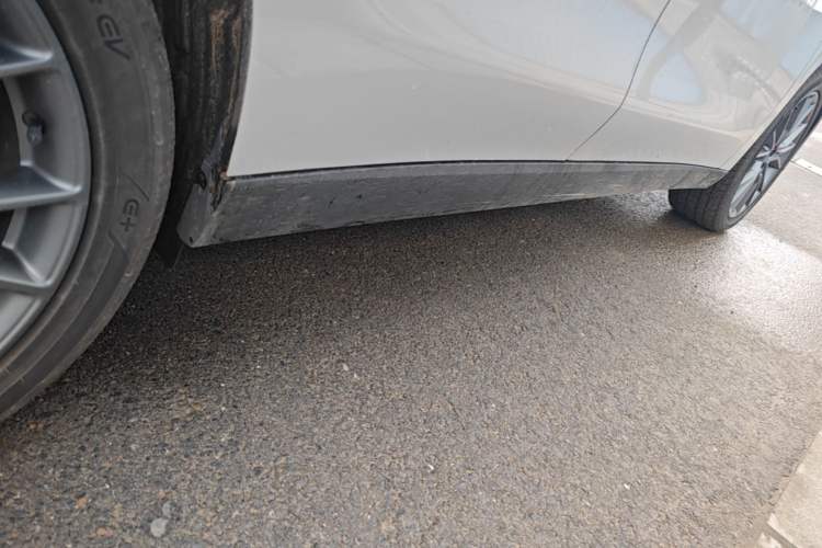 Used Leapmotor C10 2026 605 LiDAR Version Right Side Sill