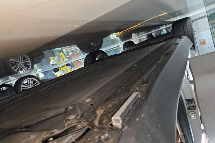 Used Leapmotor C10 2026 605 LiDAR Version Right Side Sill