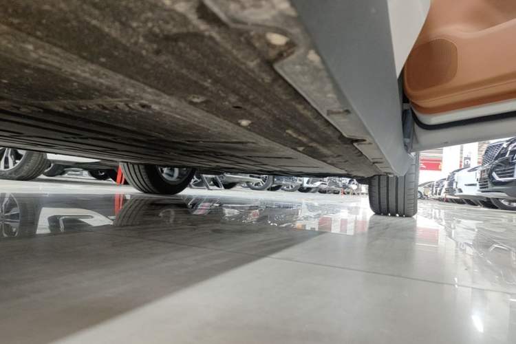 Used Leapmotor C10 2026 605 Enjoyment Edition Right Side Sill