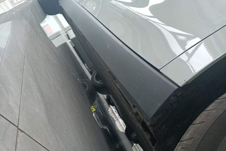 Used Leapmotor C10 2026 605 LiDAR Version Right Side Sill