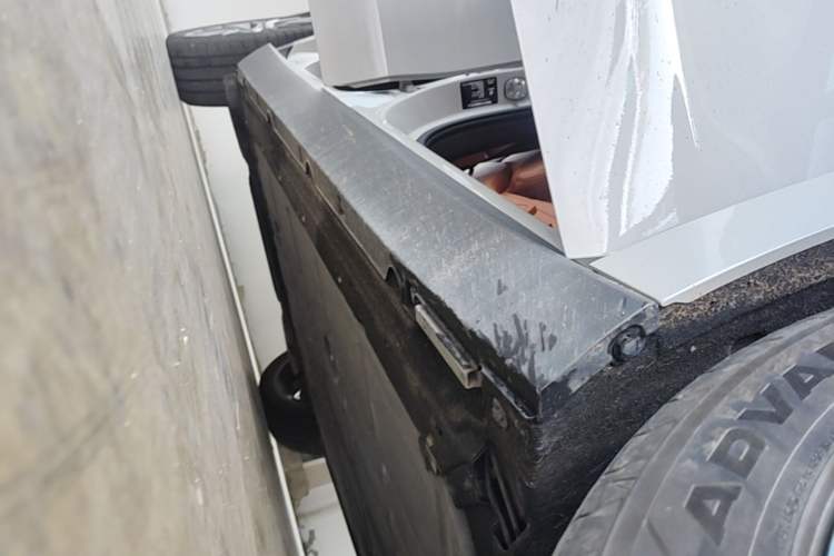 Used Leapmotor C10 2026 605 LiDAR Version Right Side Sill