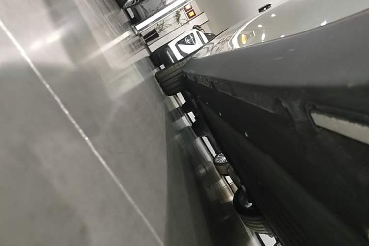Used Leapmotor C10 2026 605 LiDAR Version Right Side Sill