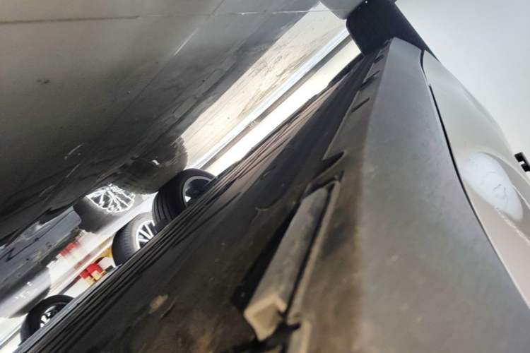 Used Leapmotor C10 2026 605 LiDAR Version Right Side Sill