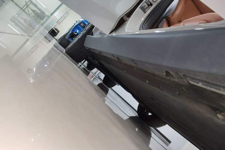 Used Leapmotor C10 2026 605 LiDAR Version Right Side Sill
