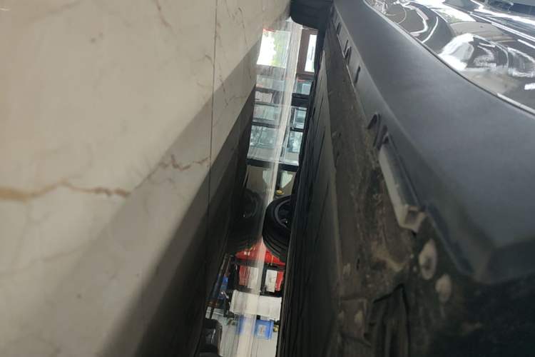 Used Leapmotor C10 2026 605 LiDAR Version Right Side Sill