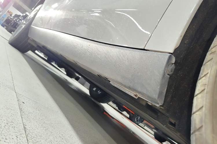 Used Leapmotor C10 2026 210 LiDAR Version Right Side Sill
