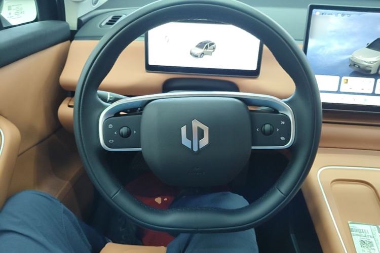 Used Leapmotor C10 2026 605 LiDAR Version Steering Wheel