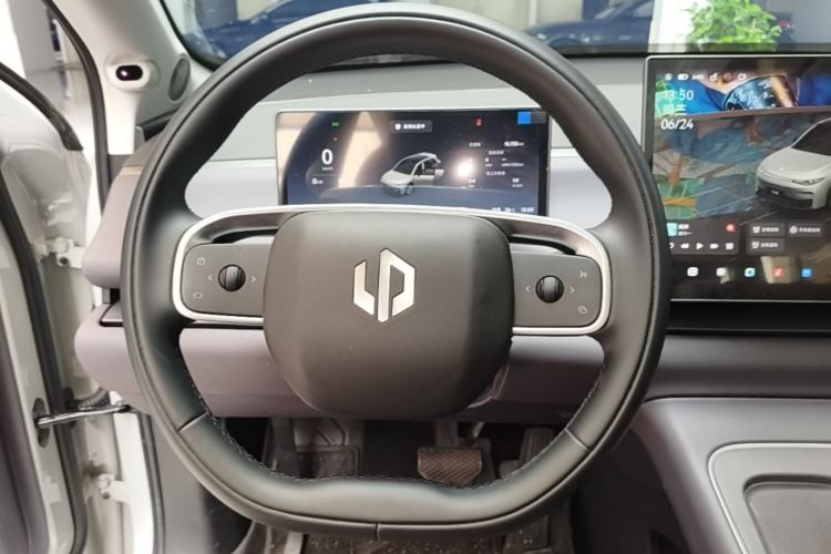 Used Leapmotor C10 2026 605 LiDAR Version Steering Wheel
