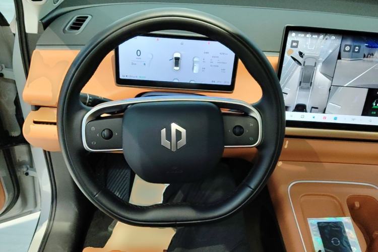 Used Leapmotor C10 2026 605 LiDAR Version Steering Wheel