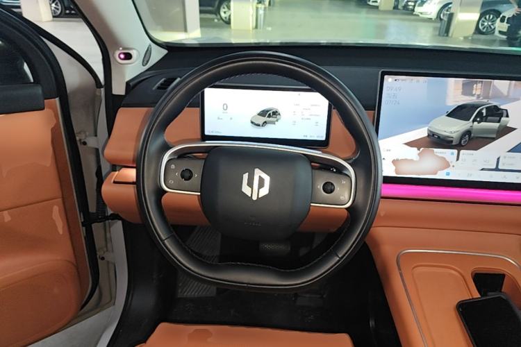Used Leapmotor C10 2026 605 LiDAR Version Steering Wheel