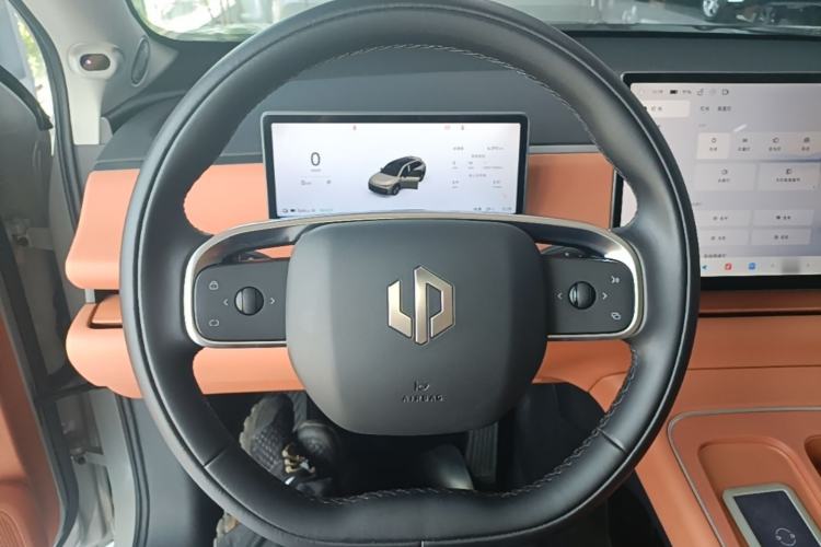 Used Leapmotor C10 2026 605 LiDAR Version Steering Wheel