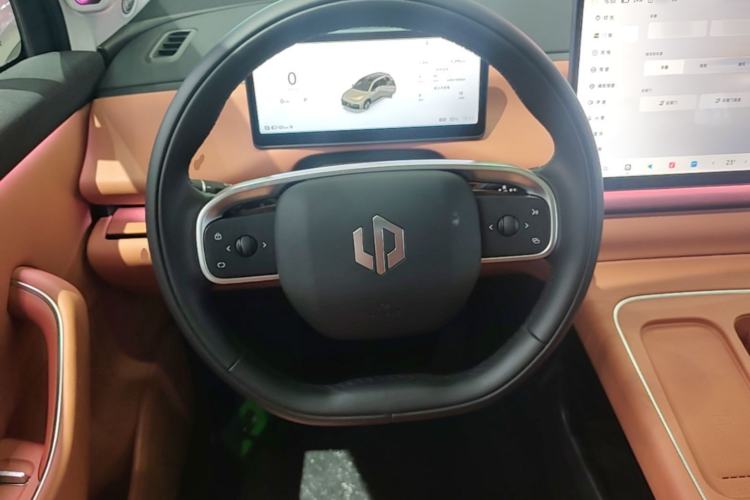 Used Leapmotor C10 2026 605 LiDAR Version Steering Wheel