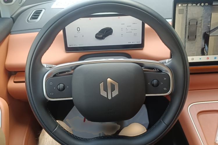 Used Leapmotor C10 2026 605 LiDAR Version Steering Wheel