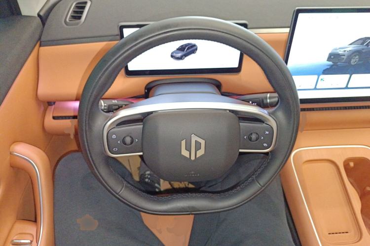 Used Leapmotor C10 2026 605 LiDAR Version Steering Wheel