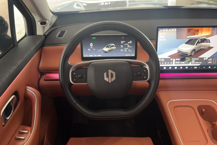 Used Leapmotor C10 2026 210 LiDAR Version Steering Wheel