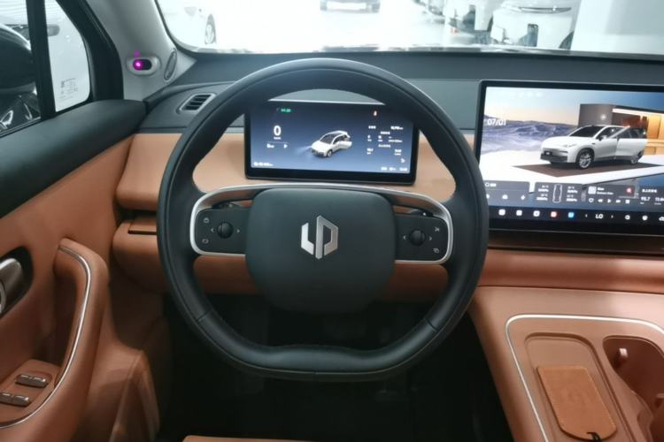 Used Leapmotor C10 2026 605 LiDAR Version Steering Wheel