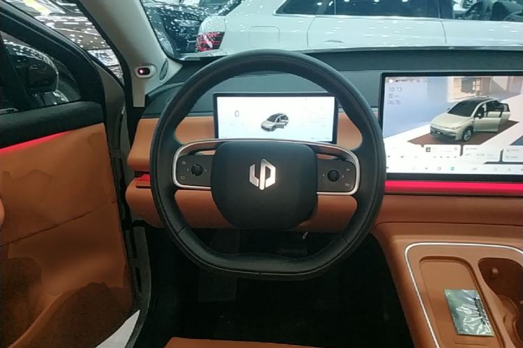 Used Leapmotor C10 2026 605 LiDAR Version Steering Wheel