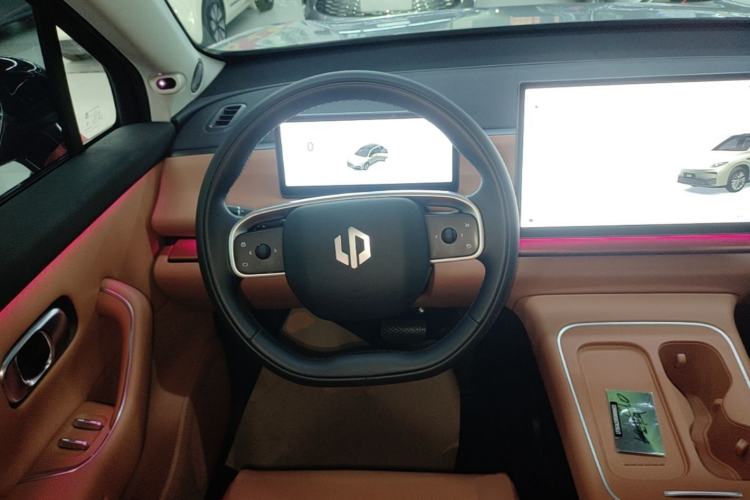 Used Leapmotor C10 2026 605 LiDAR Version Steering Wheel