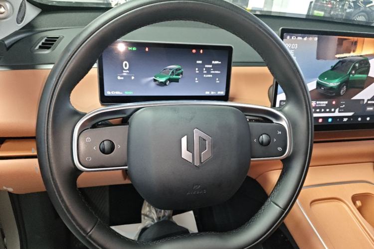 Used Leapmotor C10 2026 605 LiDAR Version Steering Wheel