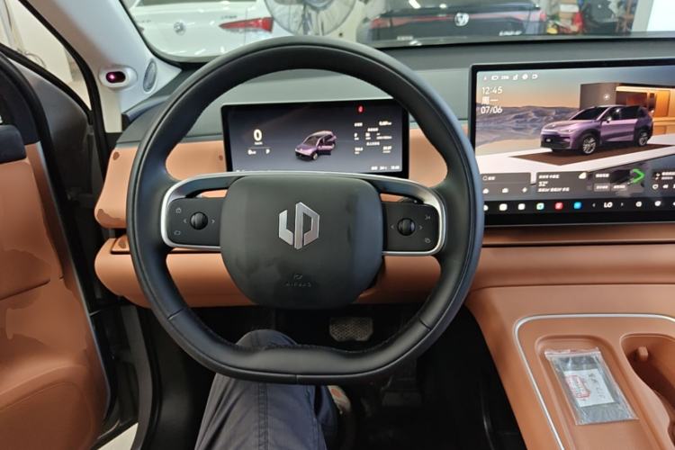 Used Leapmotor C10 2026 605 LiDAR Version Steering Wheel